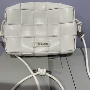 Steve Madden White Woven Crossbody Bag
